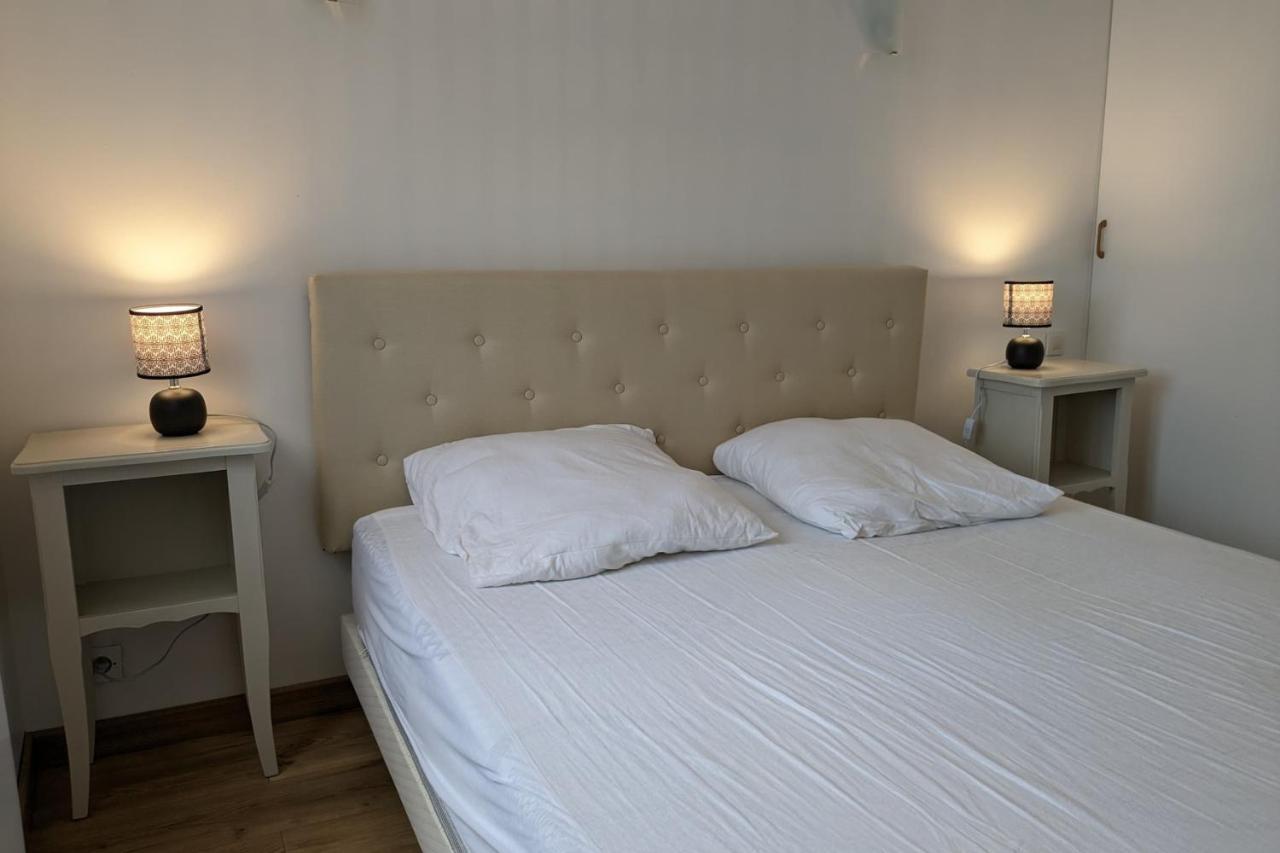 Spacious Quiet Nest With Garden Near The Sea Apartment *